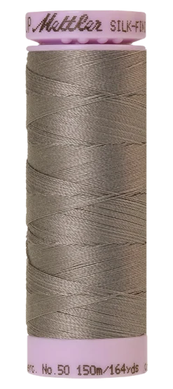 Amann Mettler Silk-finish cotton naaigaren | 150m | Taupe