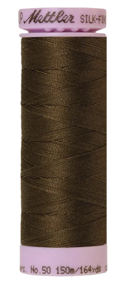Amann Mettler Silk-finish cotton naaigaren | 150m | Donker mosgroen