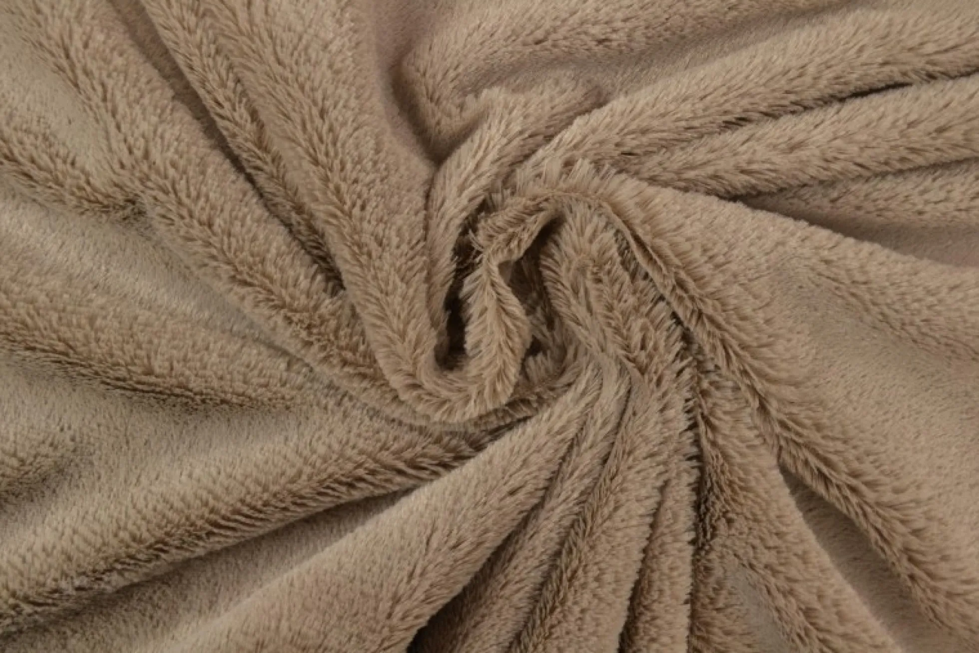 Bont kortharig (pluche) – Taupe