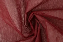 Brandvertragende tule – Bordeaux 300cm breed