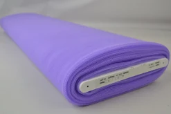 Brandvertragende tule – Lavendel 300cm breed