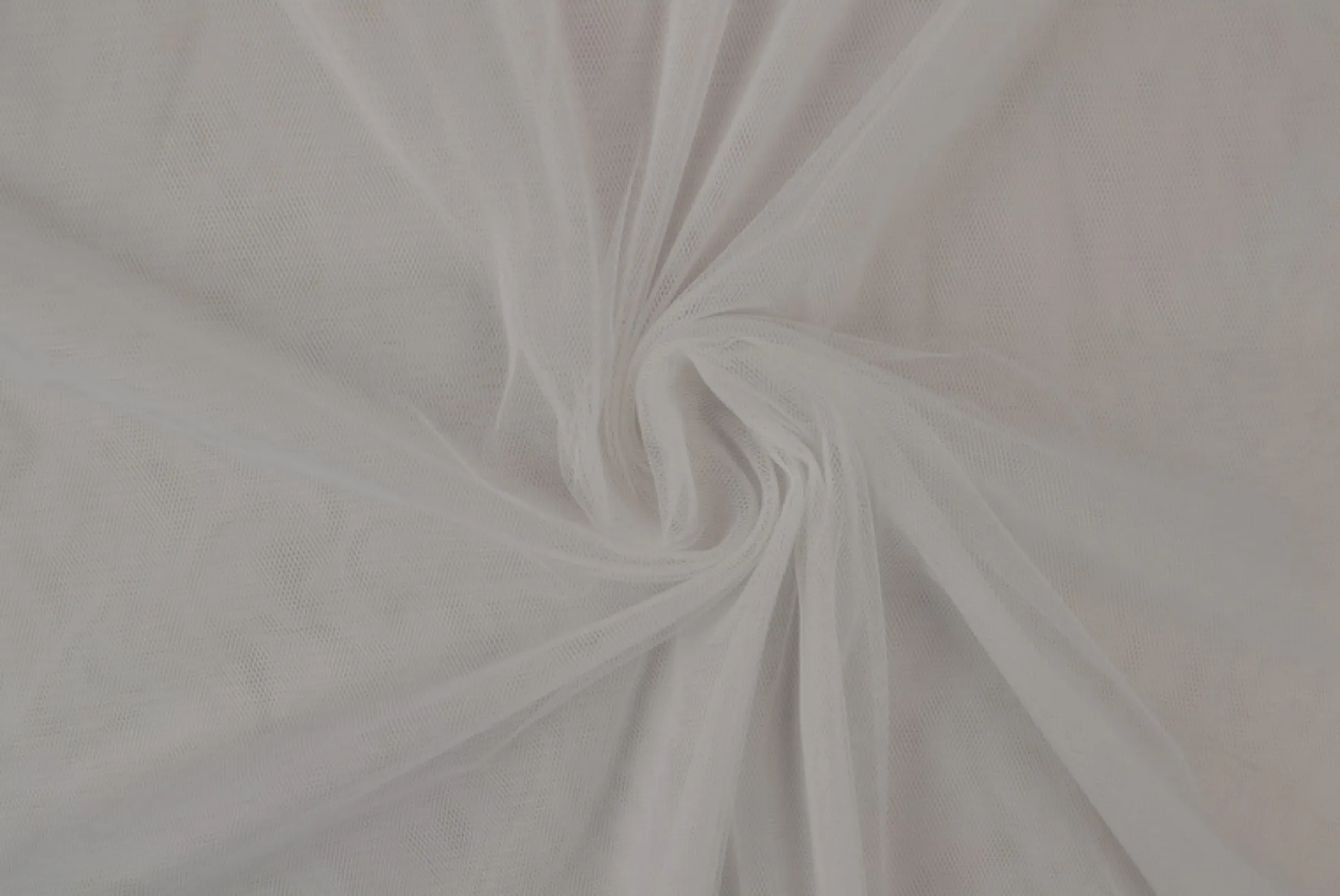 Brandvertragende tule soft – Wit 300cm breed