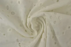 Broderie katoen – Bloemetjes allover