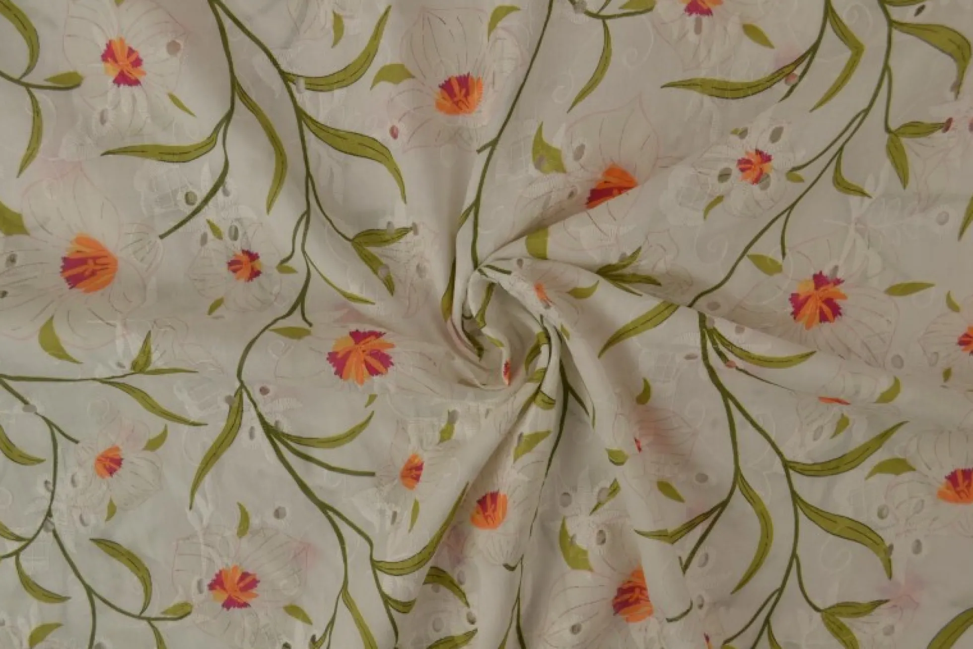 Broderie katoen – Ivory vine