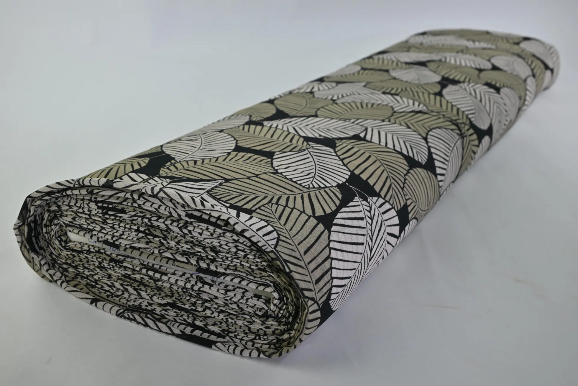 Chiffon – Army green jungleleaves