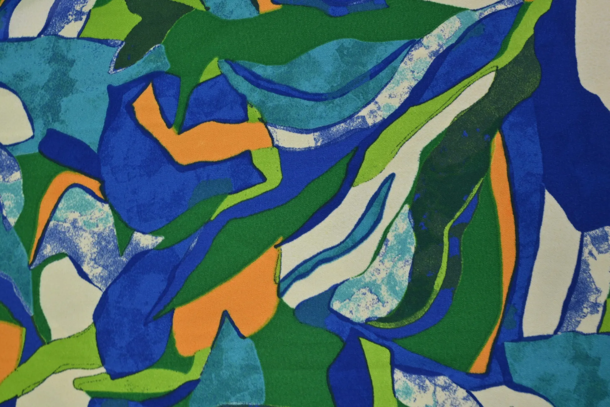 Chiffon – Color motion