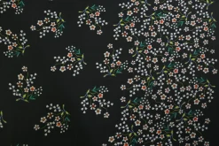 Chiffon – Daisy dance black border
