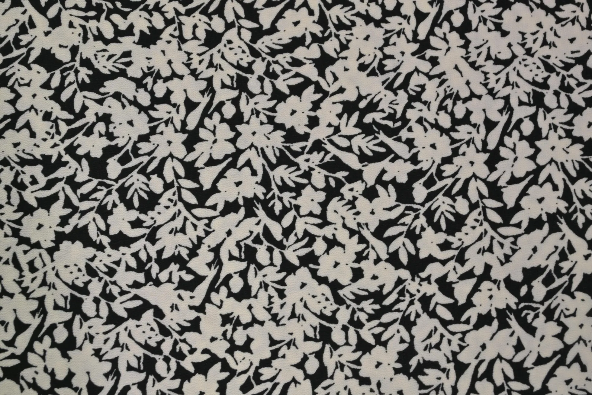 Chiffon – Fine floral black