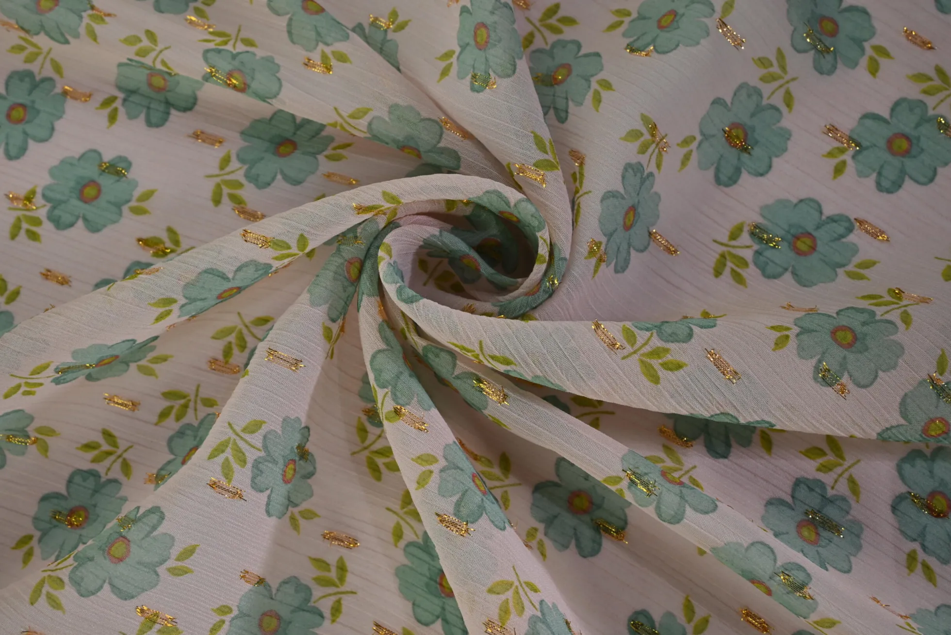 Chiffon – Green lurex leaves on baby pink