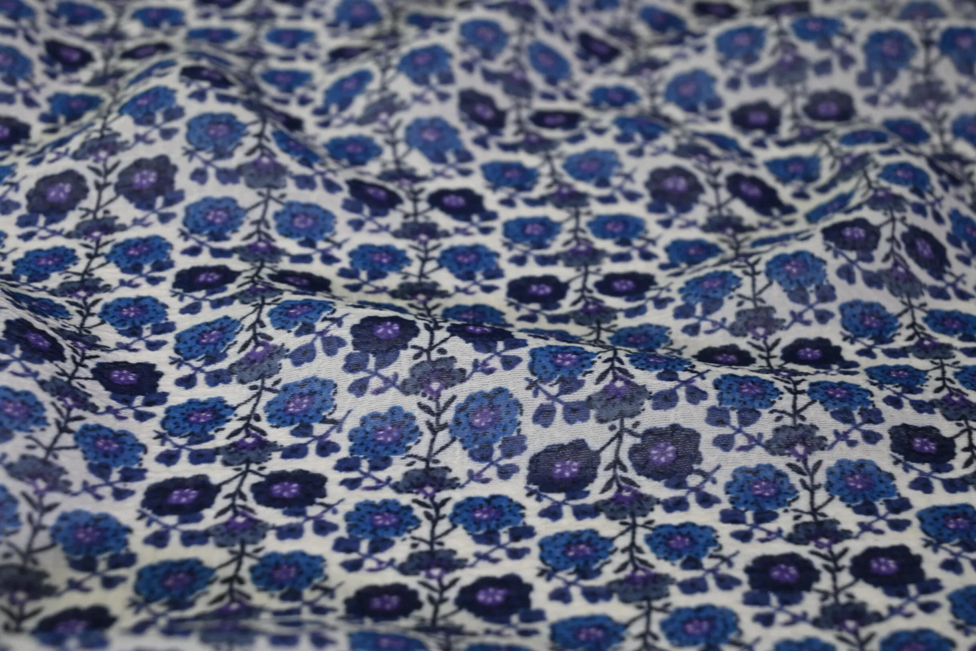 Chiffon – Indigo mini blossom