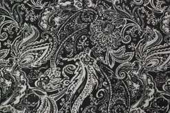 Chiffon – Offwhite paisley on black