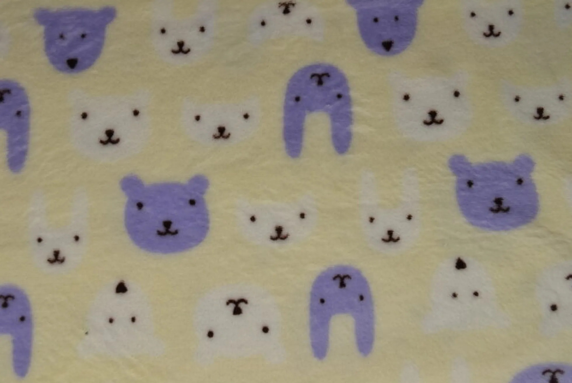 Coral Fleece – Animal faces light yellow