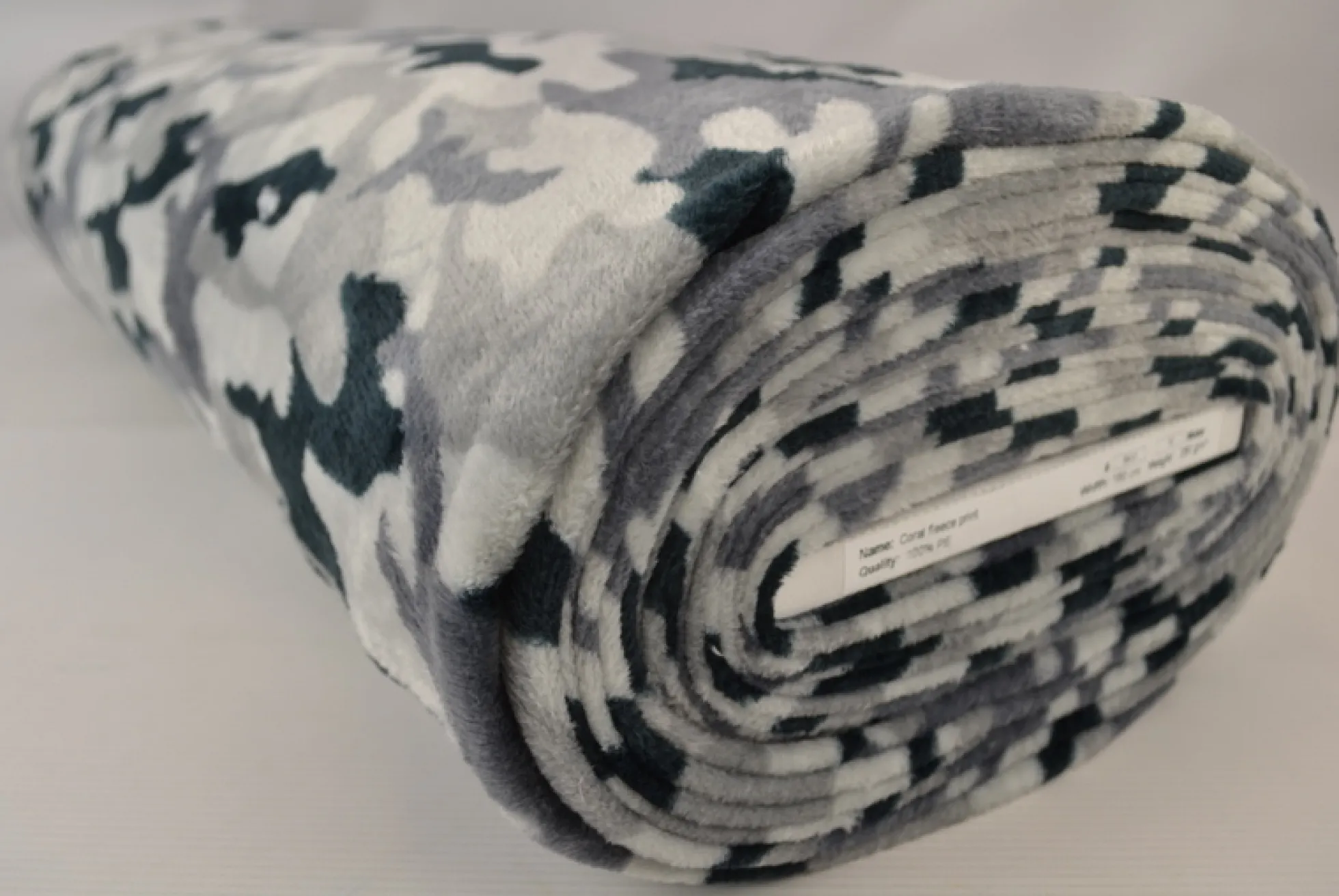 Coral fleece – Grey camo