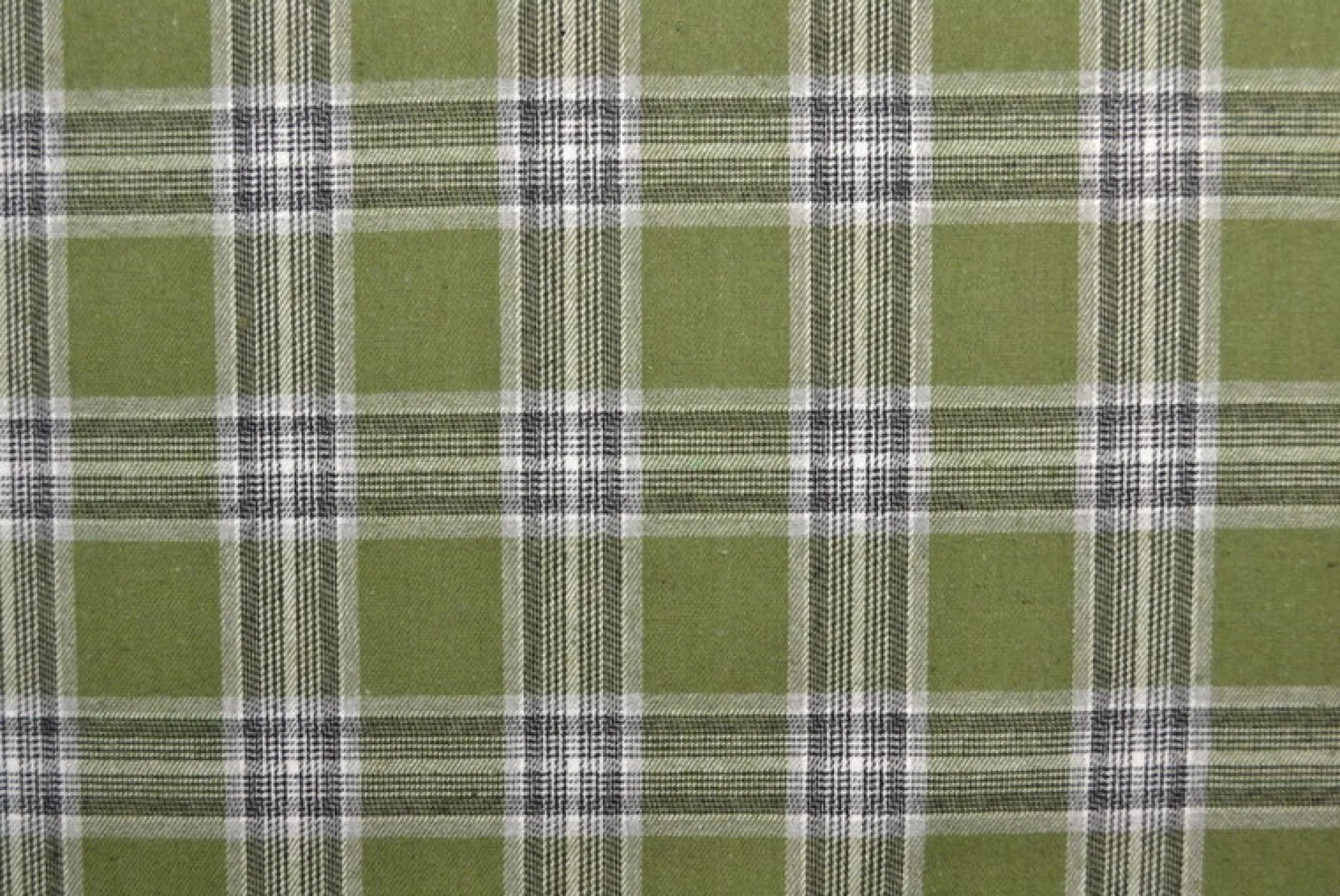 Coupon 55cm x 150cm | Flanel ruit – Mosgroen, lichtgrijs, gebroken wit & zwart