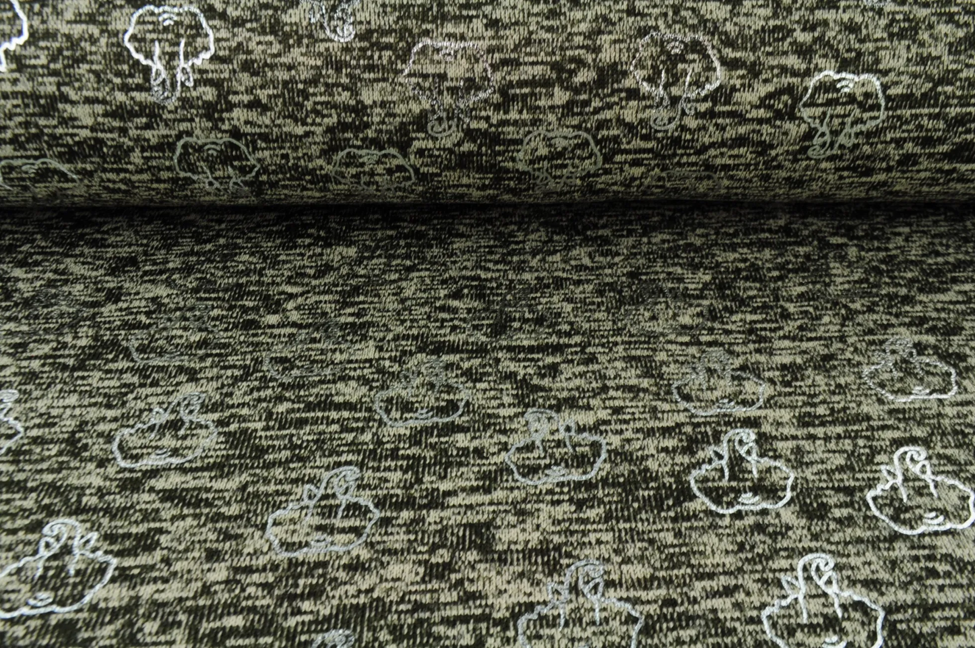 Coupon 145cm x 160cm | Gebreide sweaterstof – Mosgroen olifantjes