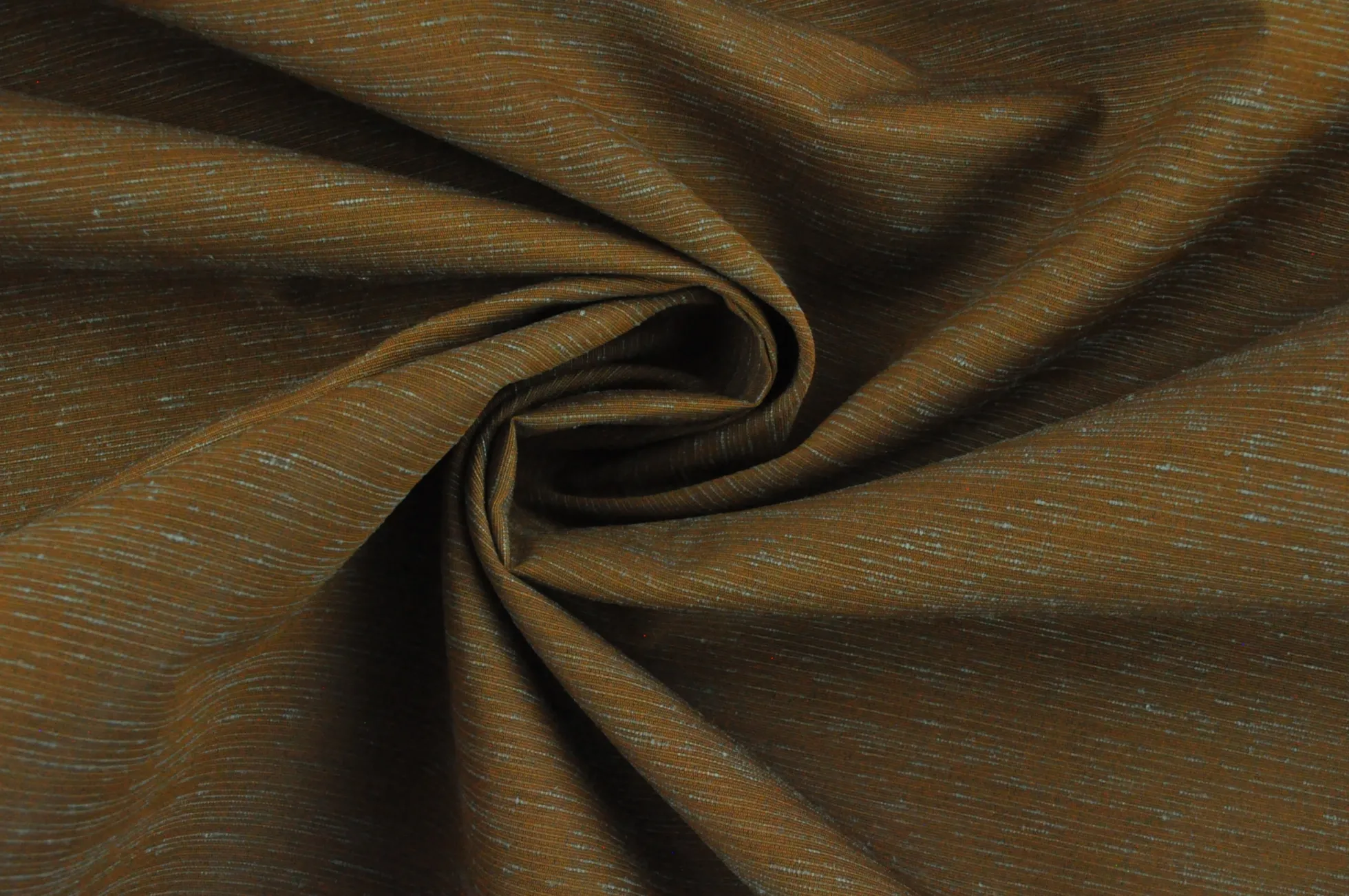 Coupon 150cm x 140cm | Taft zijde look – Brown two-tone