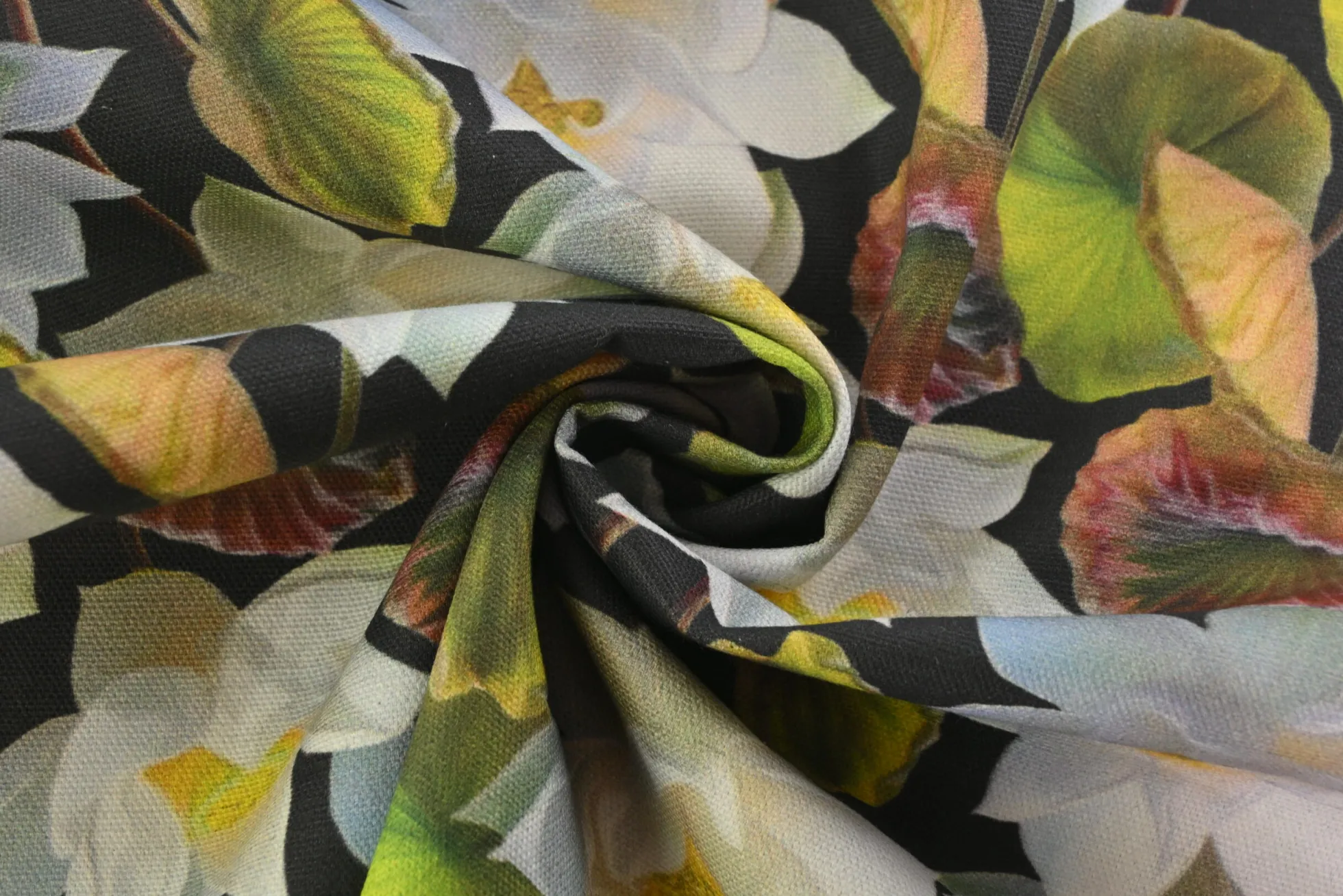 Decostof – Black Lotus Bloom