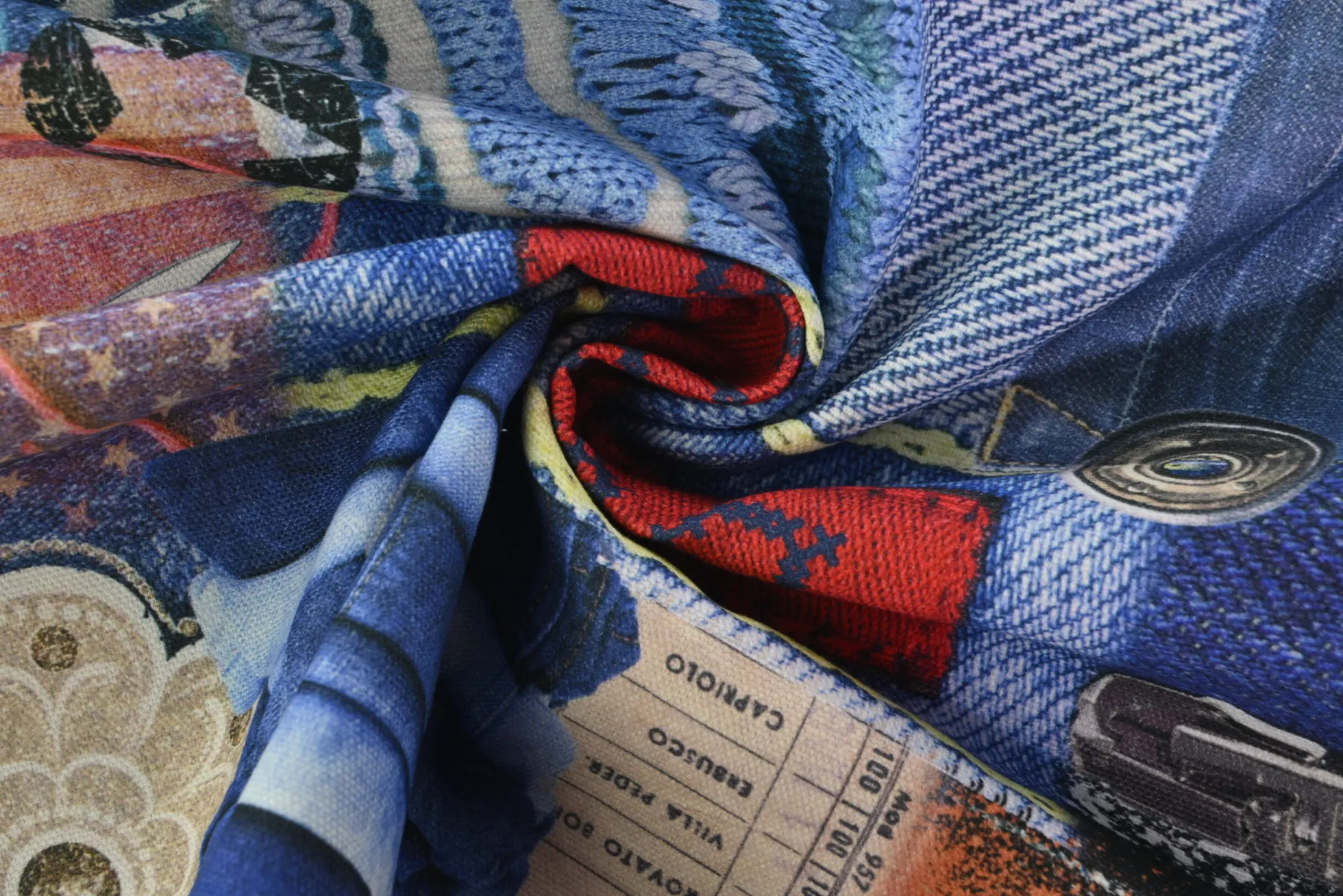 Decostof – Denim Patchwork Studio