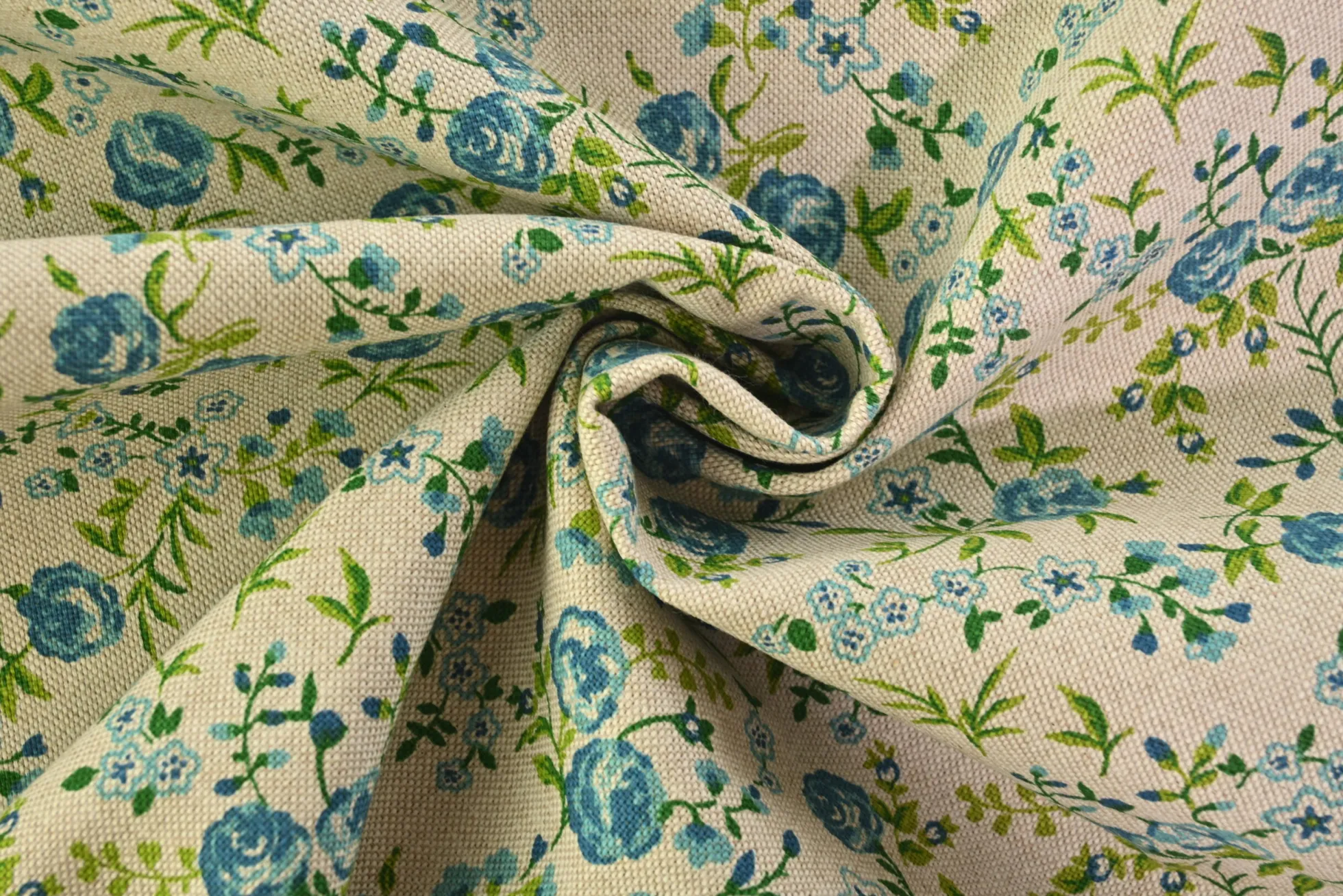 Decostof – Sky Blue Cottage Bloom