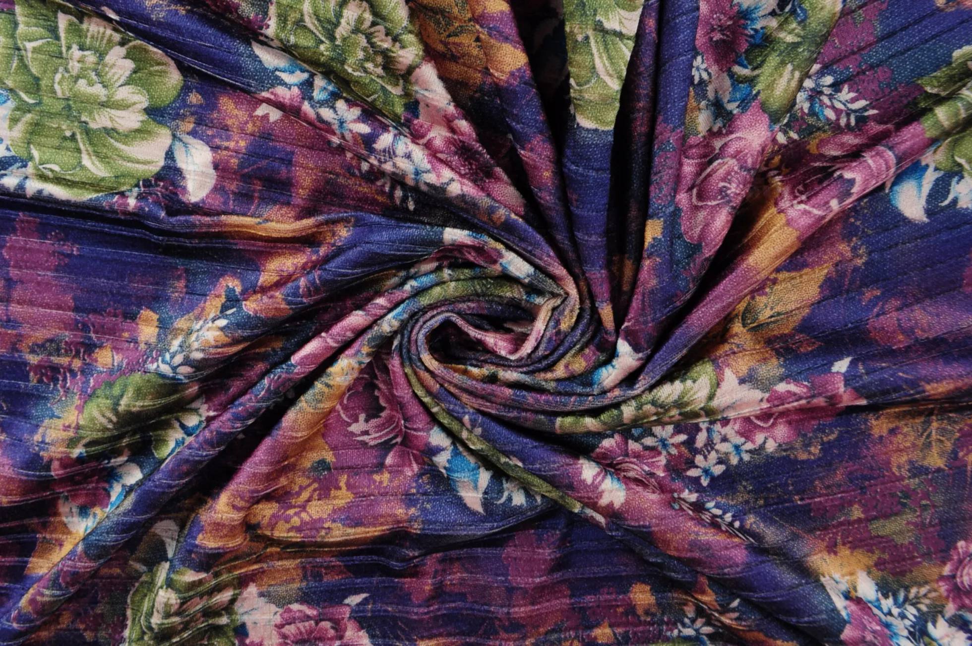 Fluweel stretch – Retro dark purple and green roses striped woven