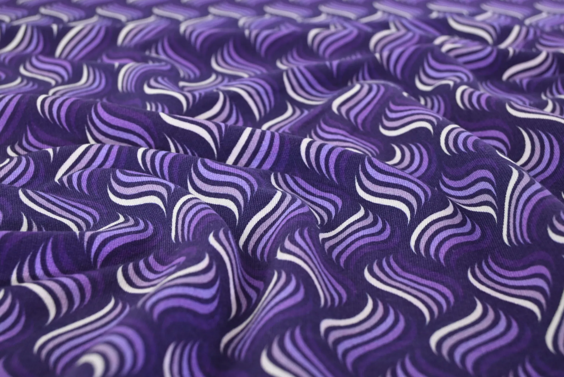 French terry – Purple wavy