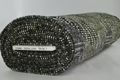Gebreide wollen stof – Mosgroen & zwart met gebroken witte draad