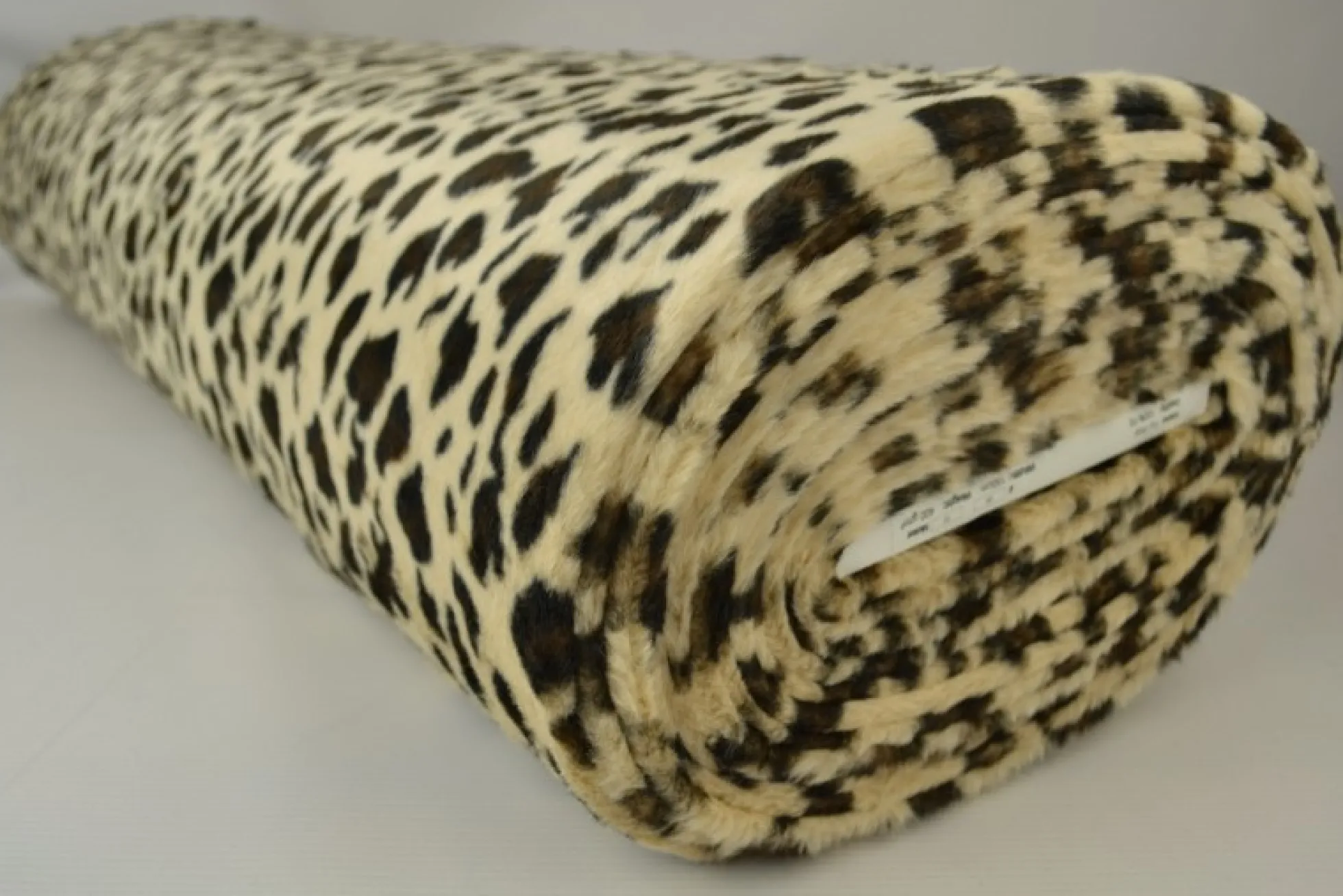 Imitatiebont / Faux fur – Animal spots champagne