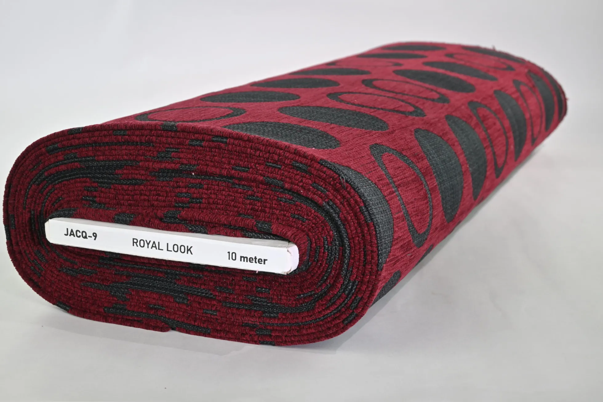 Jacquard Gobelin – Burgundy dot