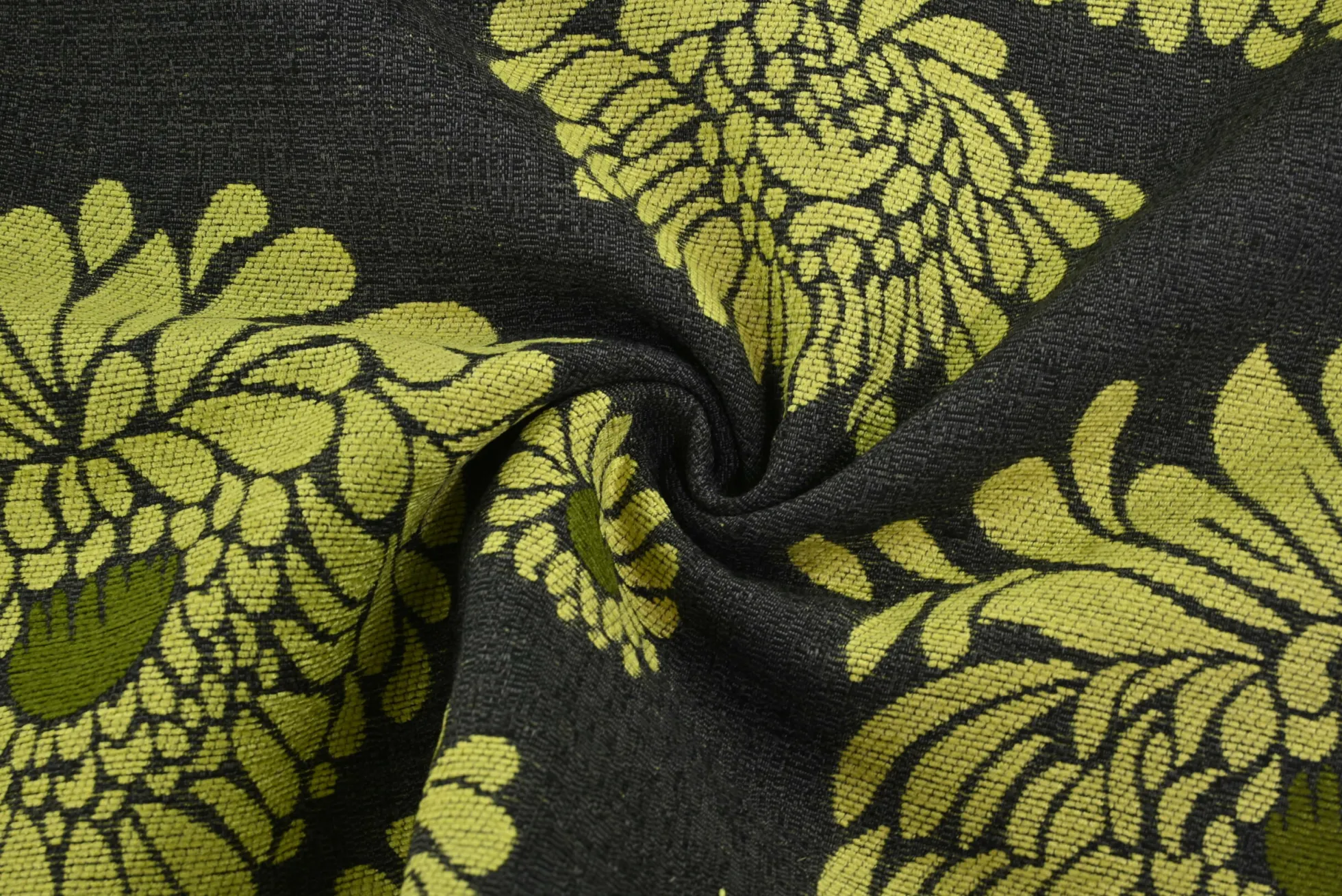 Jacquard Gobelin – Charcoal yellow floral