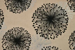 Jacquard Gobelin – Dandelion black on sand