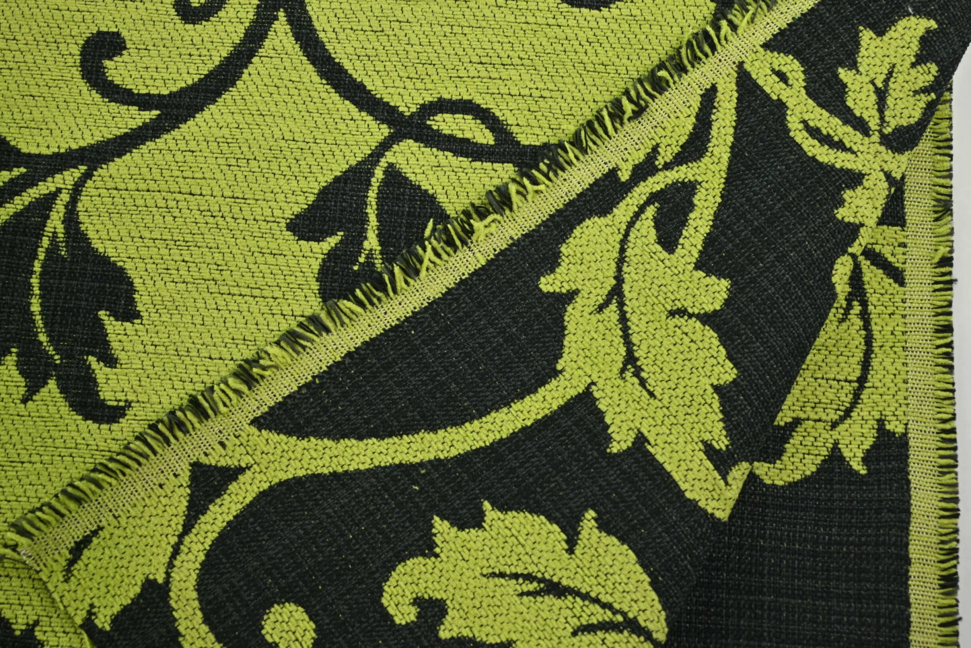Jacquard Gobelin – Lime baroque black