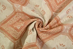 Jacquard Gobelin – Peach classic tile