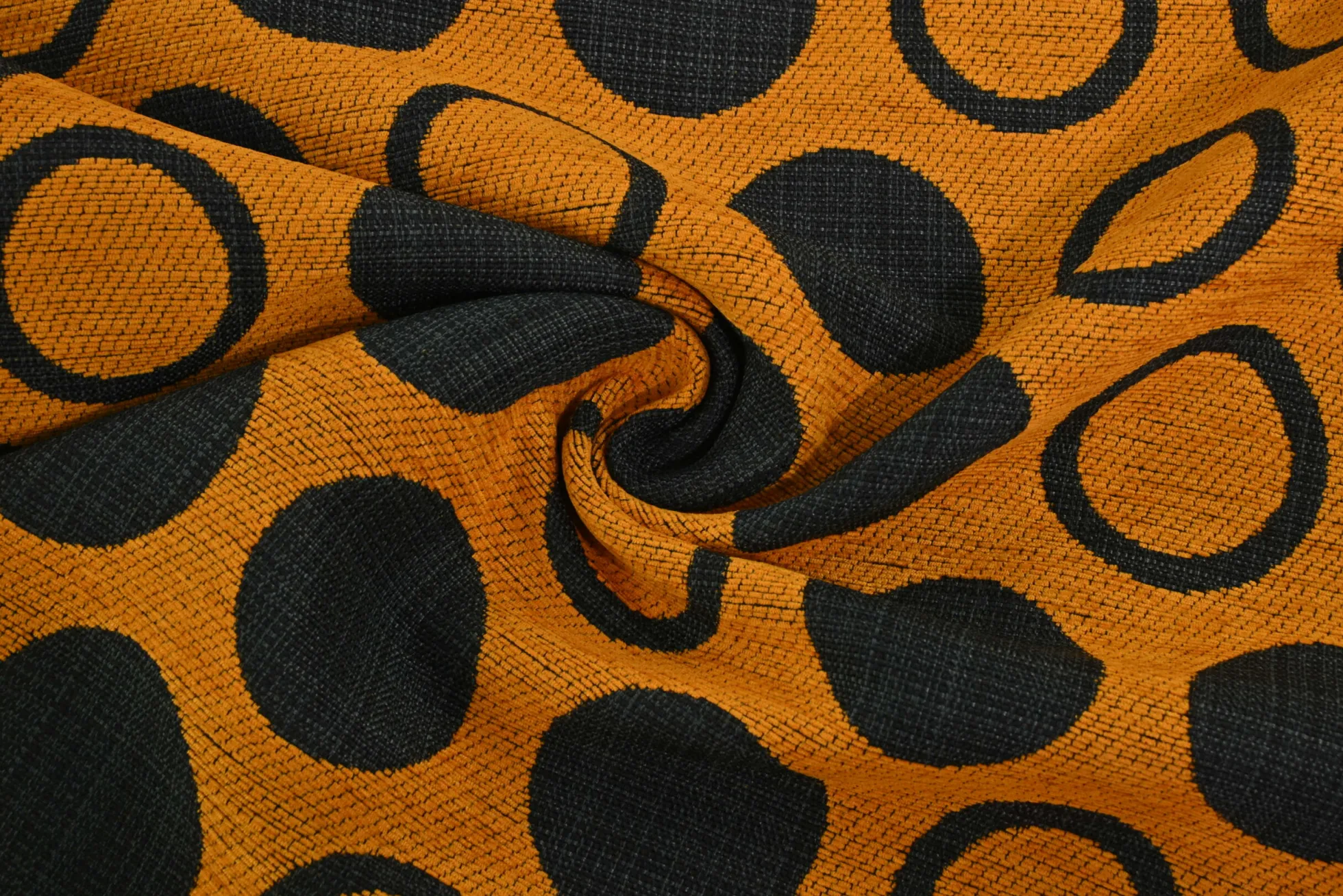 Jacquard Gobelin – Retro circles orange & black