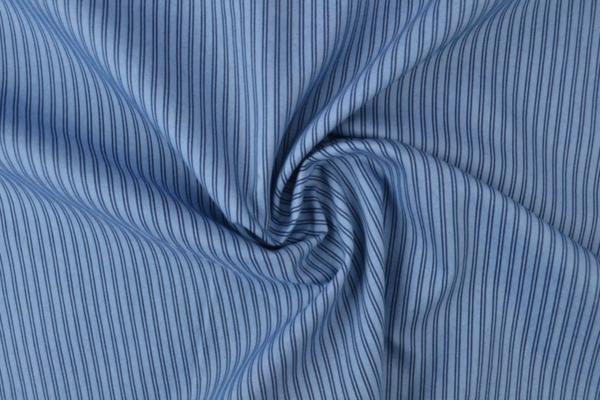 Jeans / denim gewassen – Small stripes lichtblauw chambray