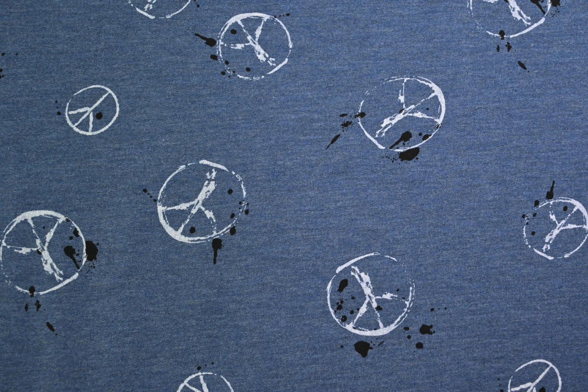 Jogging – Peace on denim