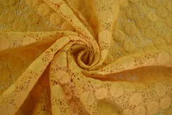 Kant – Modern dots ochre