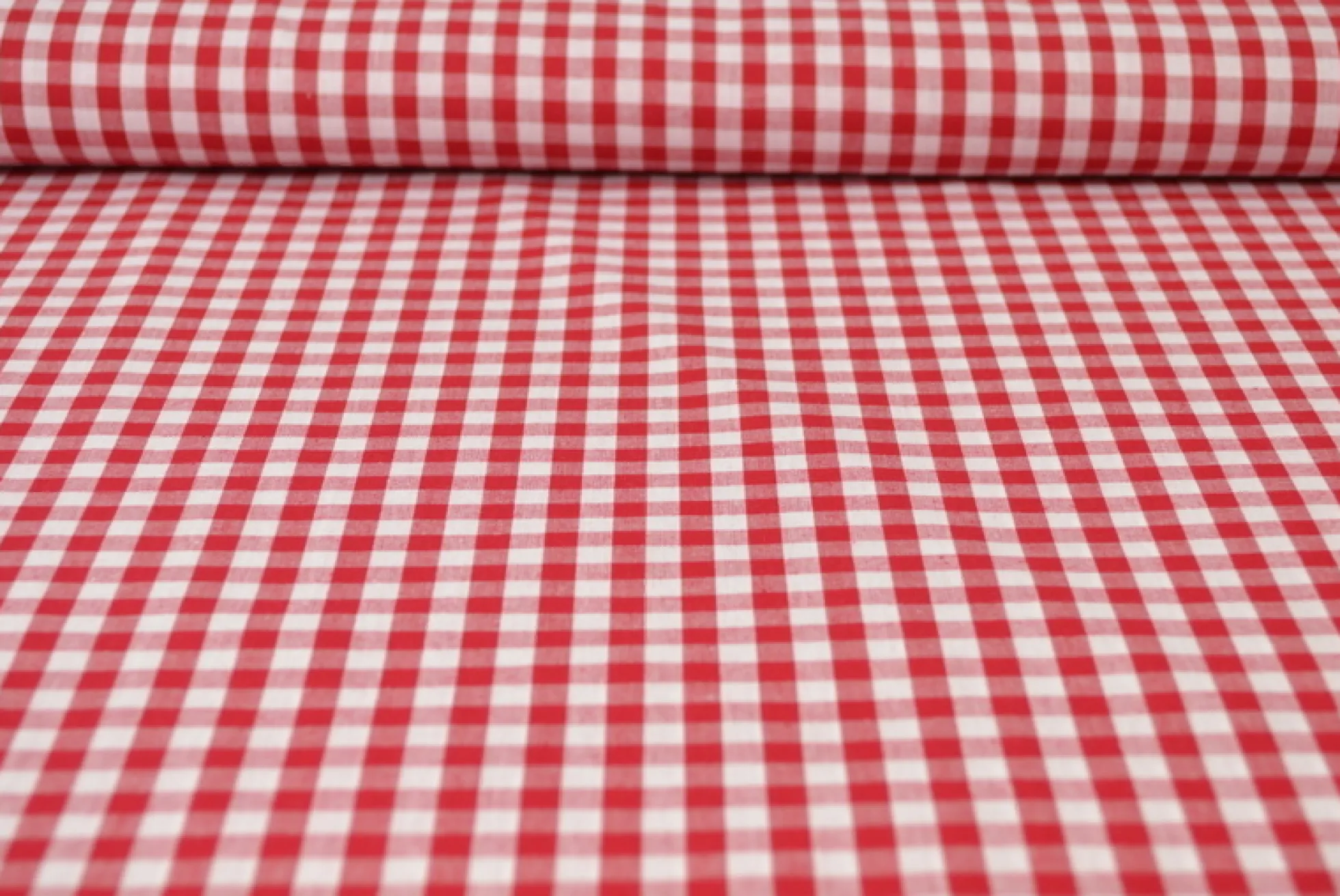 Katoen – Boerenbont – Ruitjes 6,5 mm rood