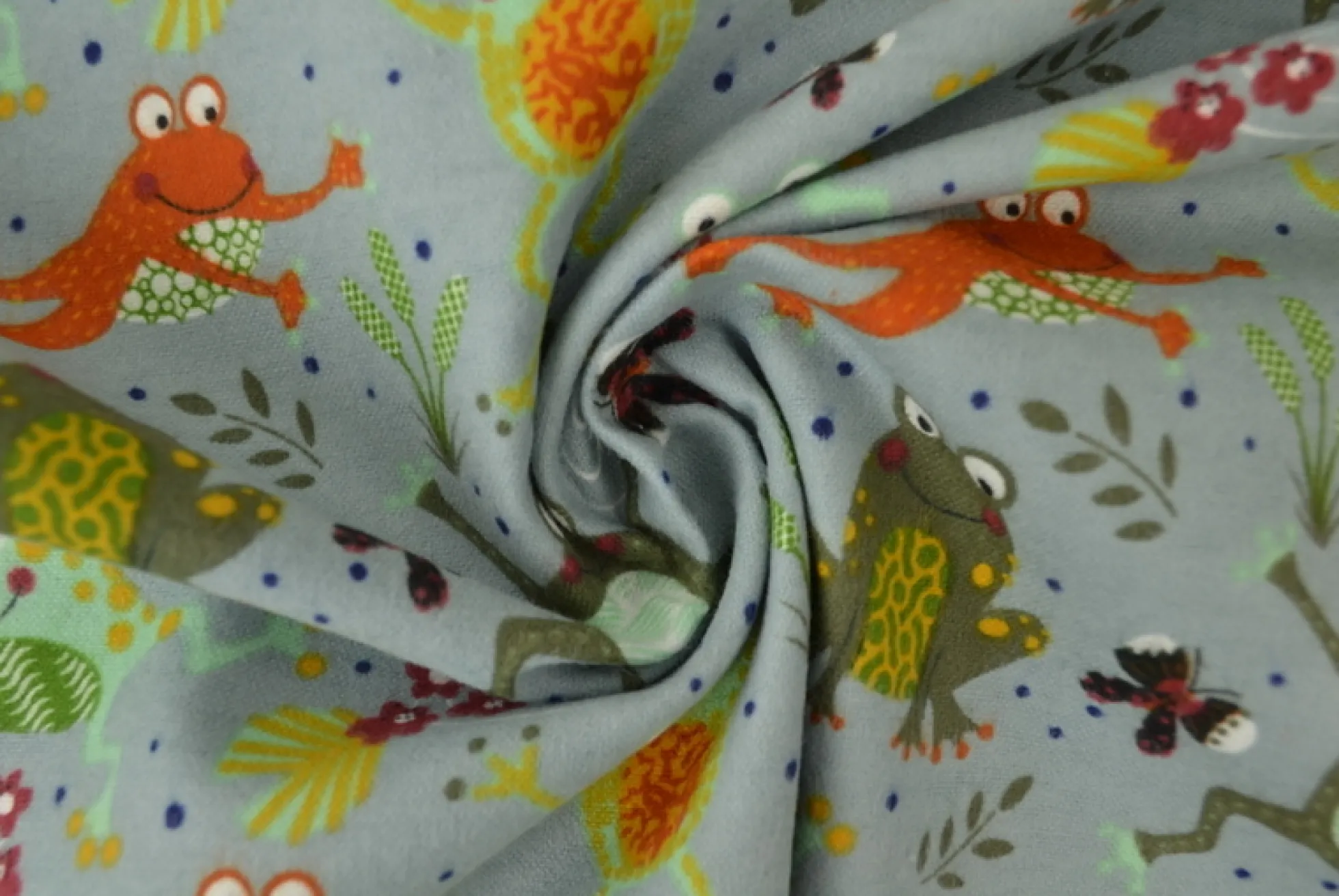 Katoen flanel / molton – Frogs on grey