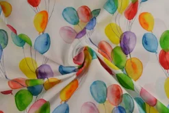 Katoen poplin digitaal – Balloons on white