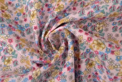 Katoen poplin – Kleine kleurrijke bloemenmix op oudroze