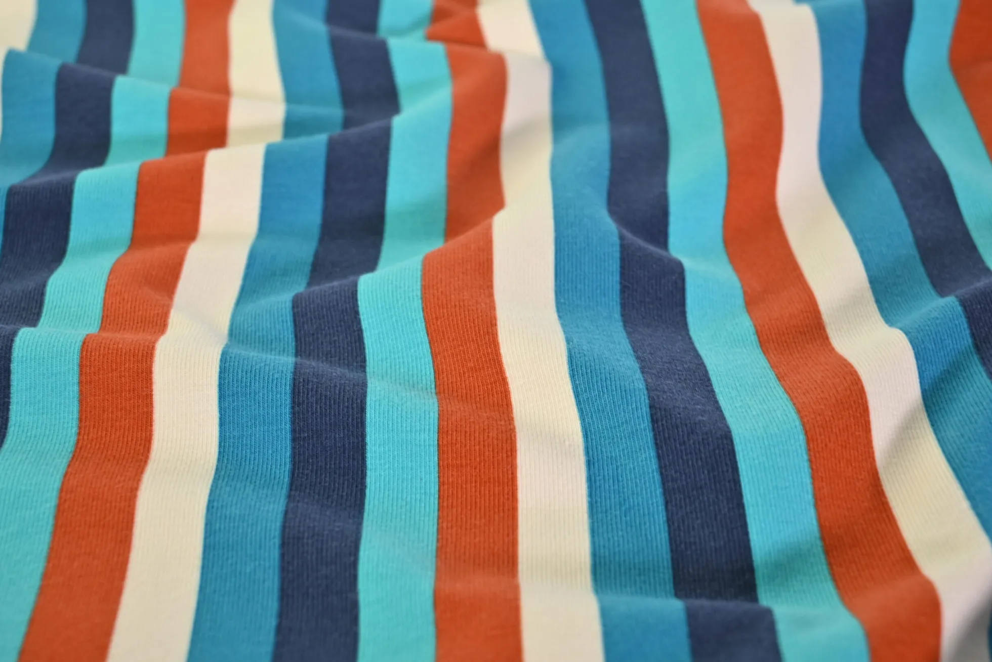 Katoen tricot – Blue, off-white, copper stripes