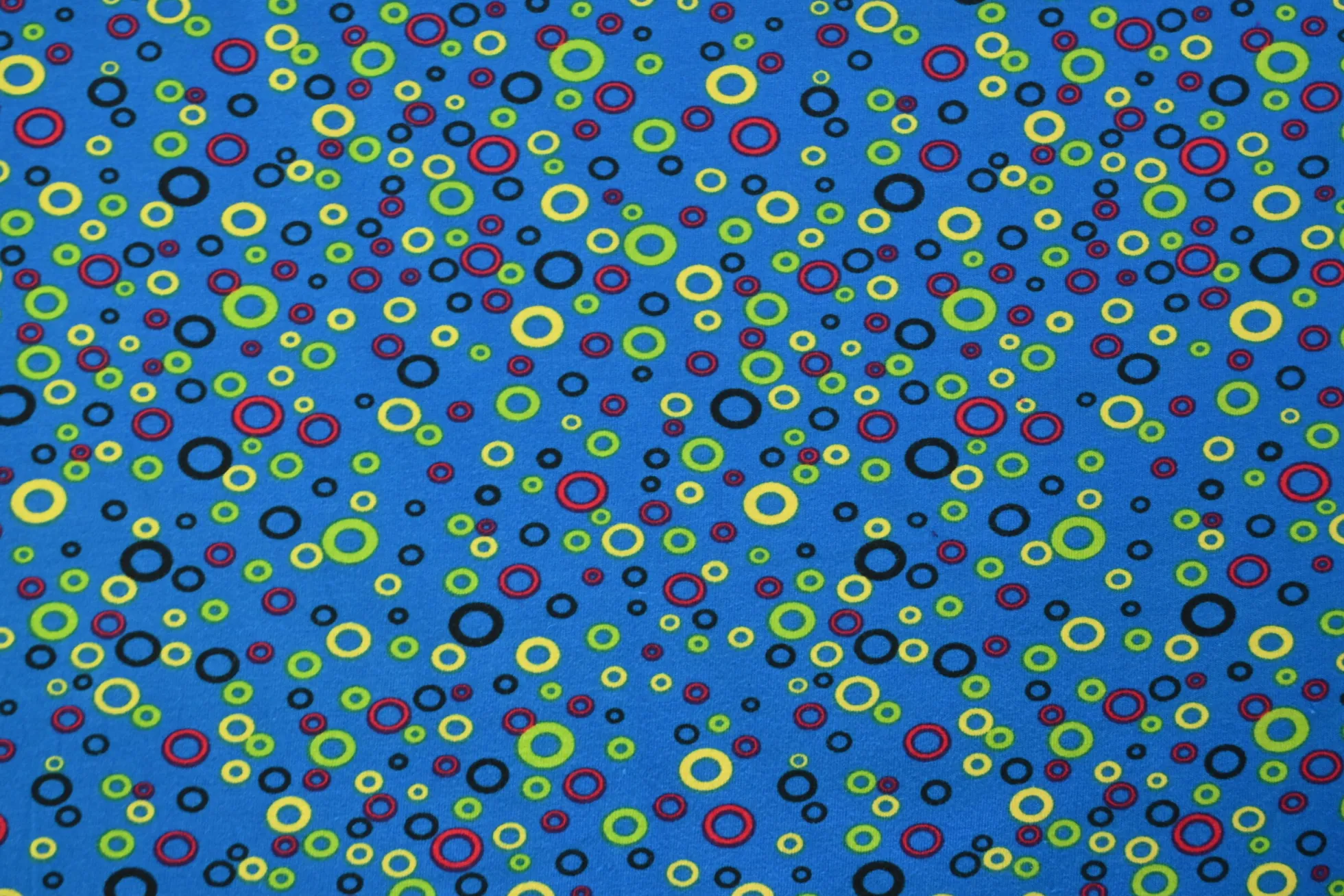 Katoen tricot – Colorful circles on blue
