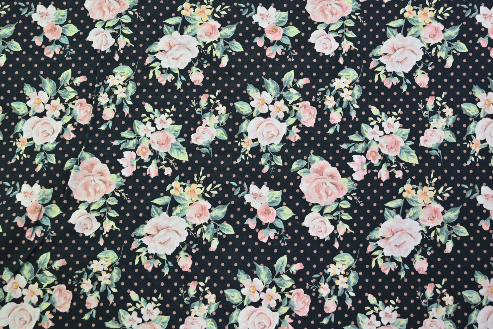 Katoen tricot – Midnight Rose Bouquet