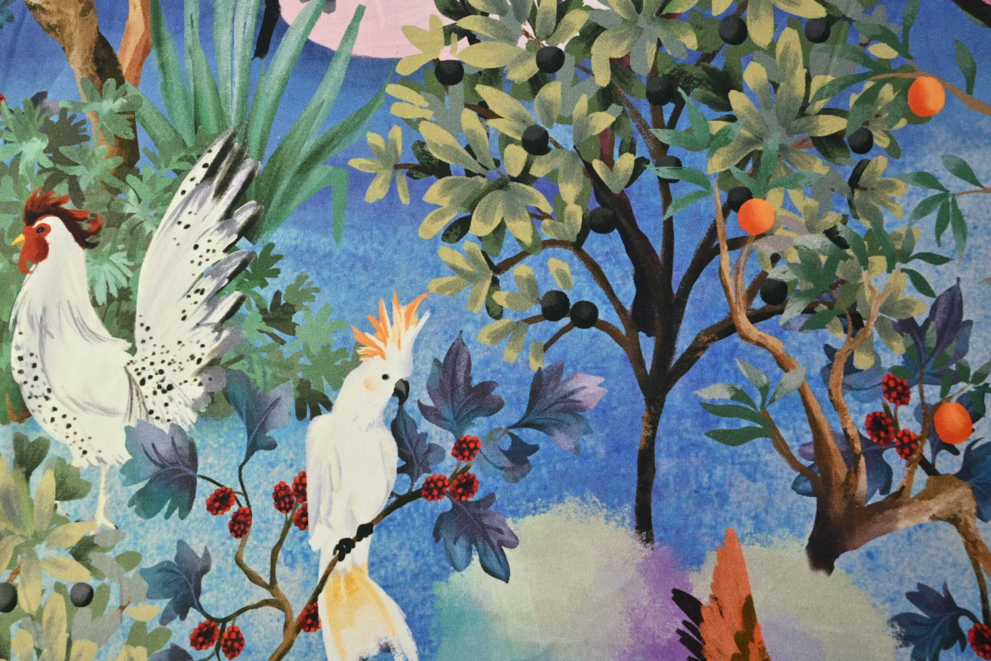 Katoen tricot – Royal Blue Tropical Cockatoos