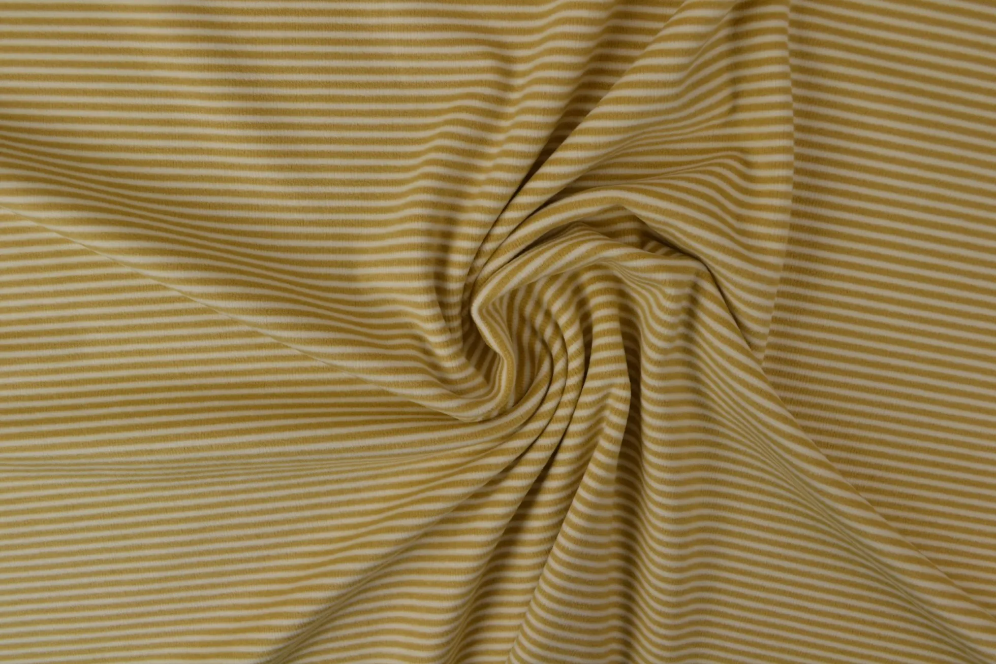 Katoen tricot soft touch – Beige & off-white stripes