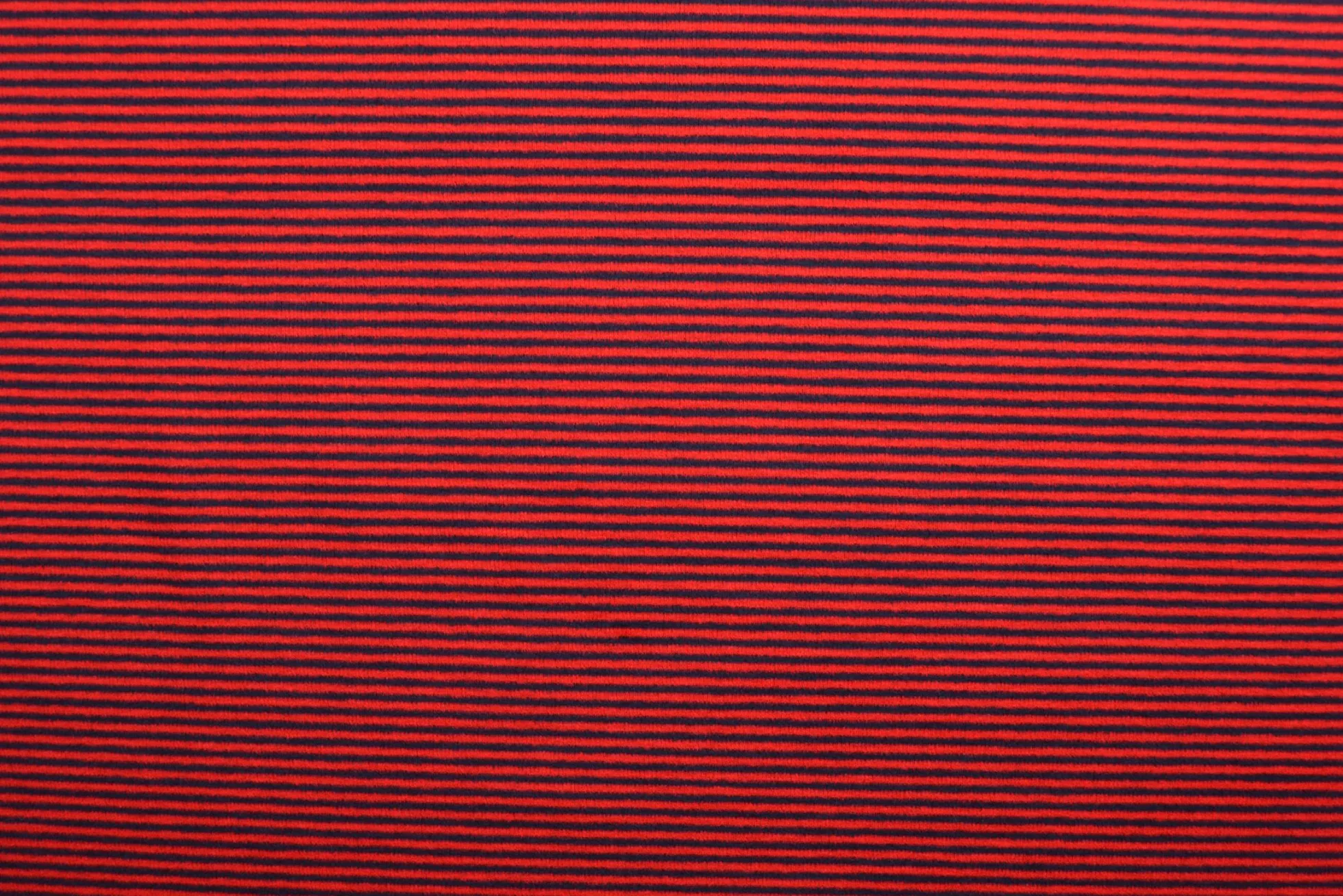 Katoen tricot soft touch – Navy & dark red stripes