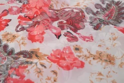 Katoen voile – Red paisley flowers