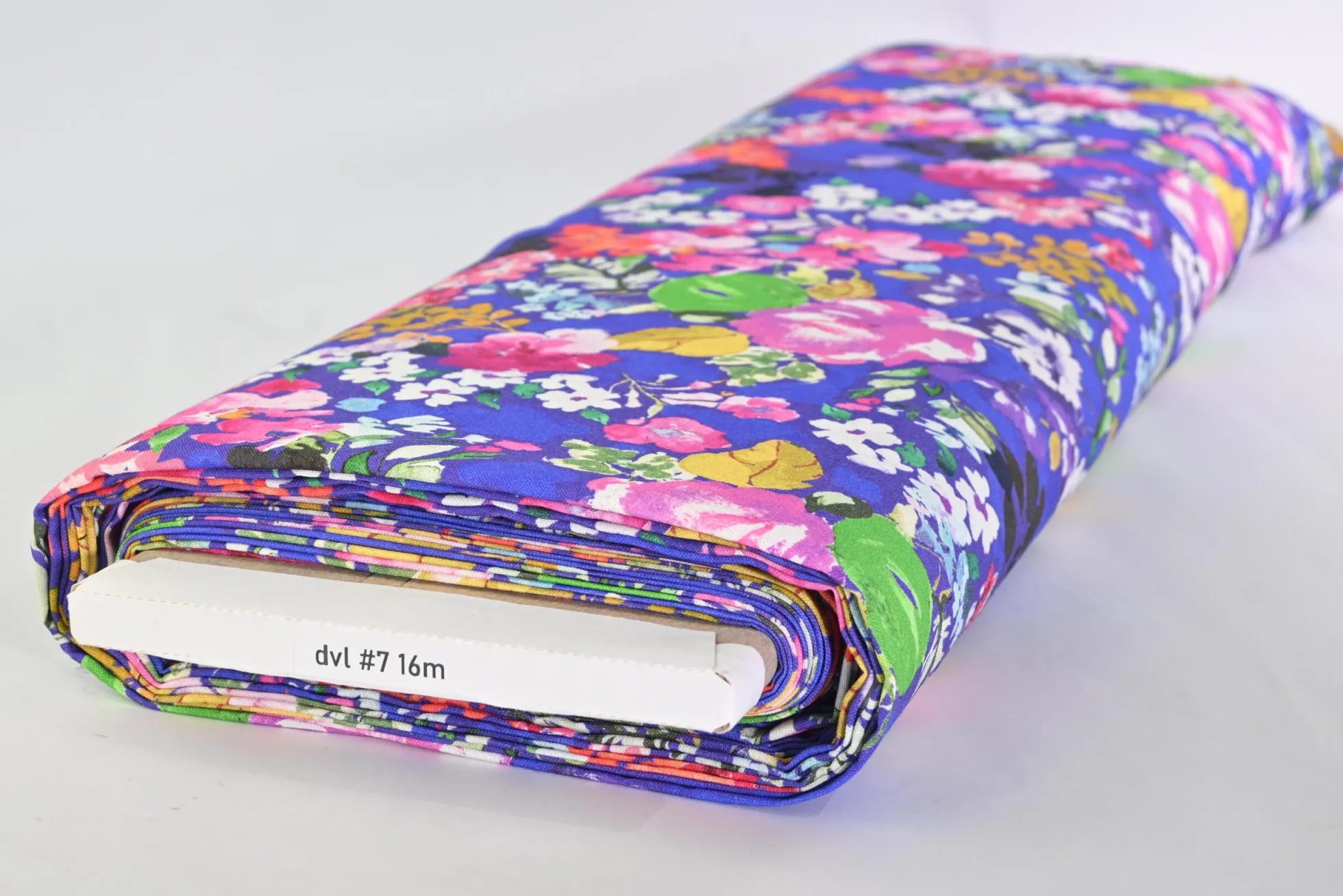 Linnen / viscose – Watercolor flowers deep blue