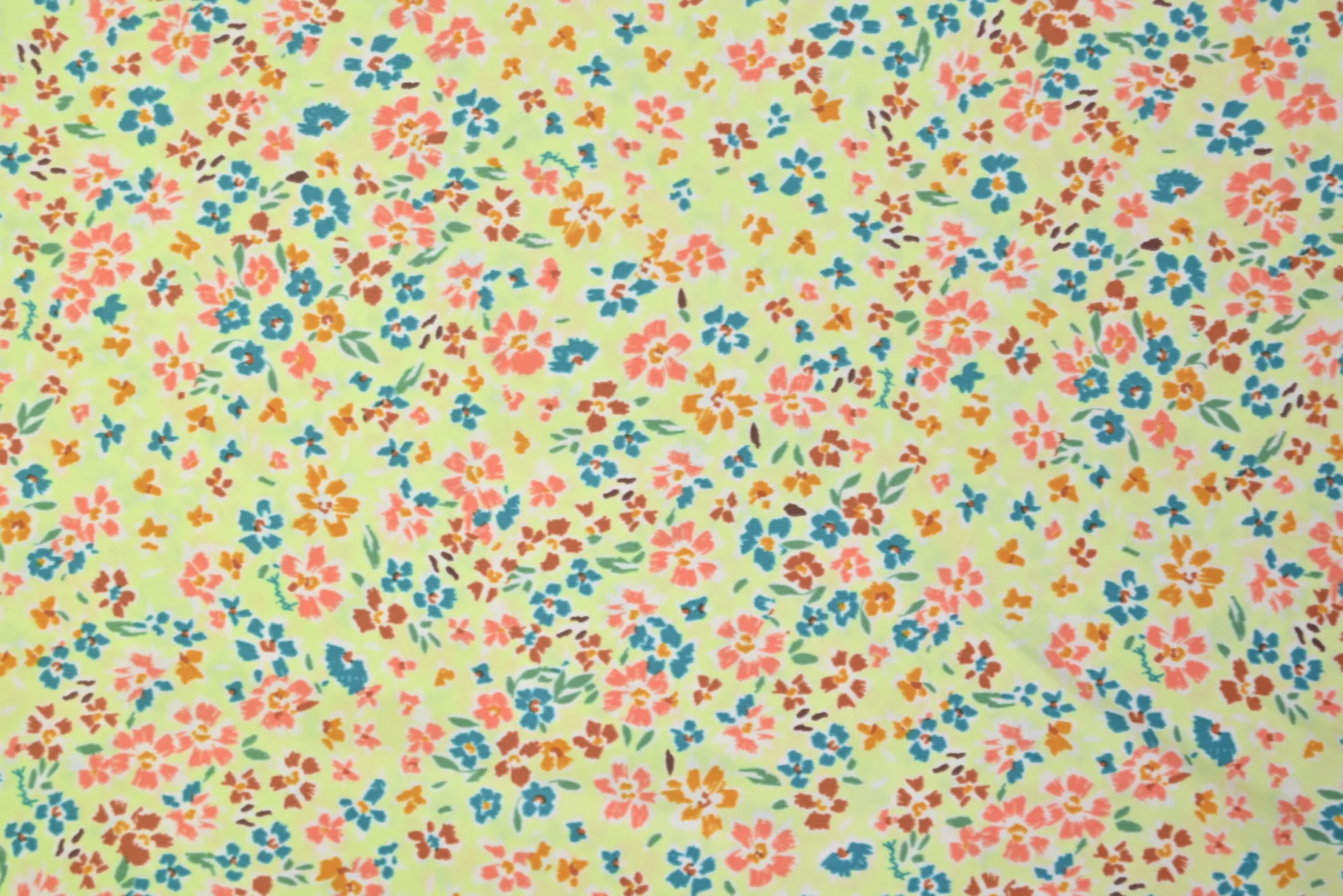 Lycra – Flowers on bright yellow