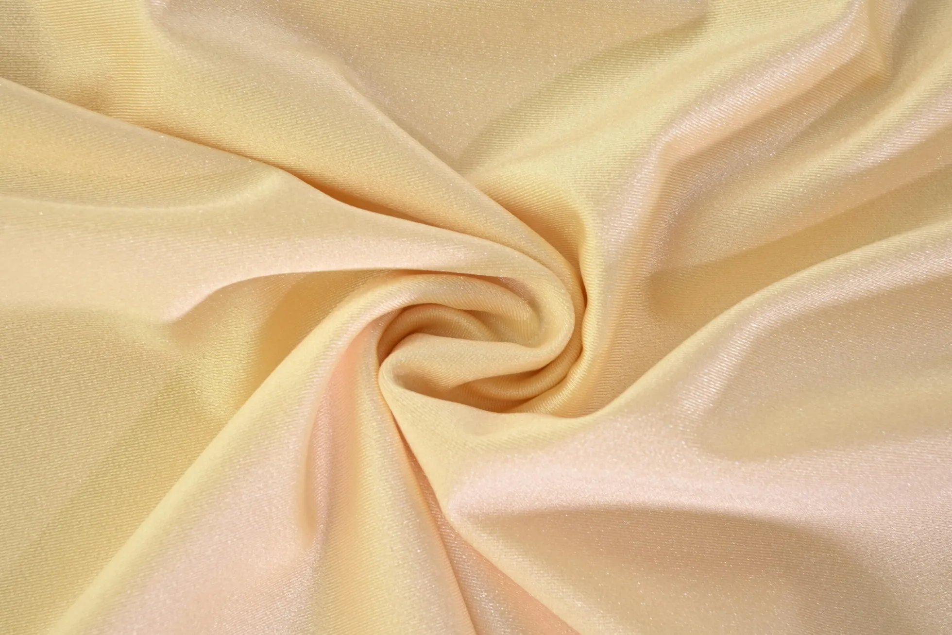 Lycra – Licht beige shiny